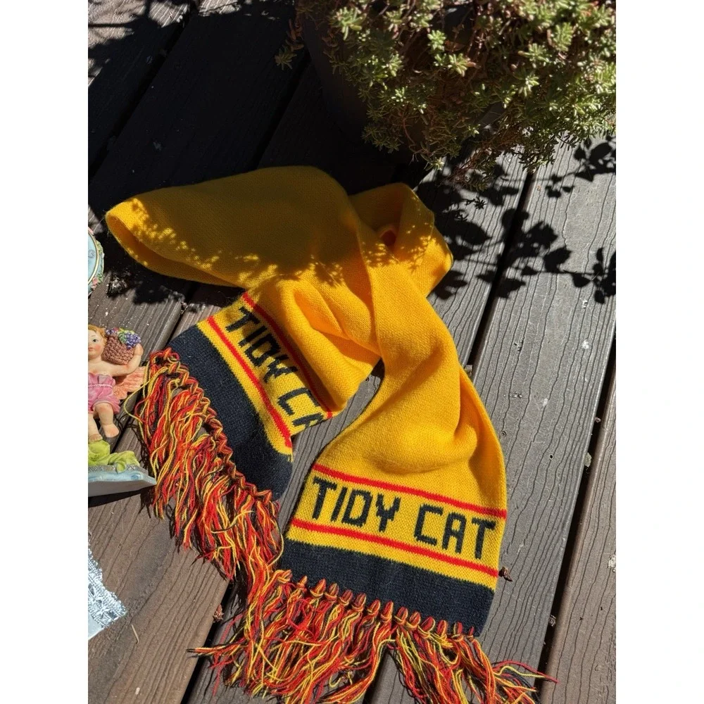 Vintage Tidy Cat Scarf—Promotional Advertising Yellow Tassels Warm Winter Wear